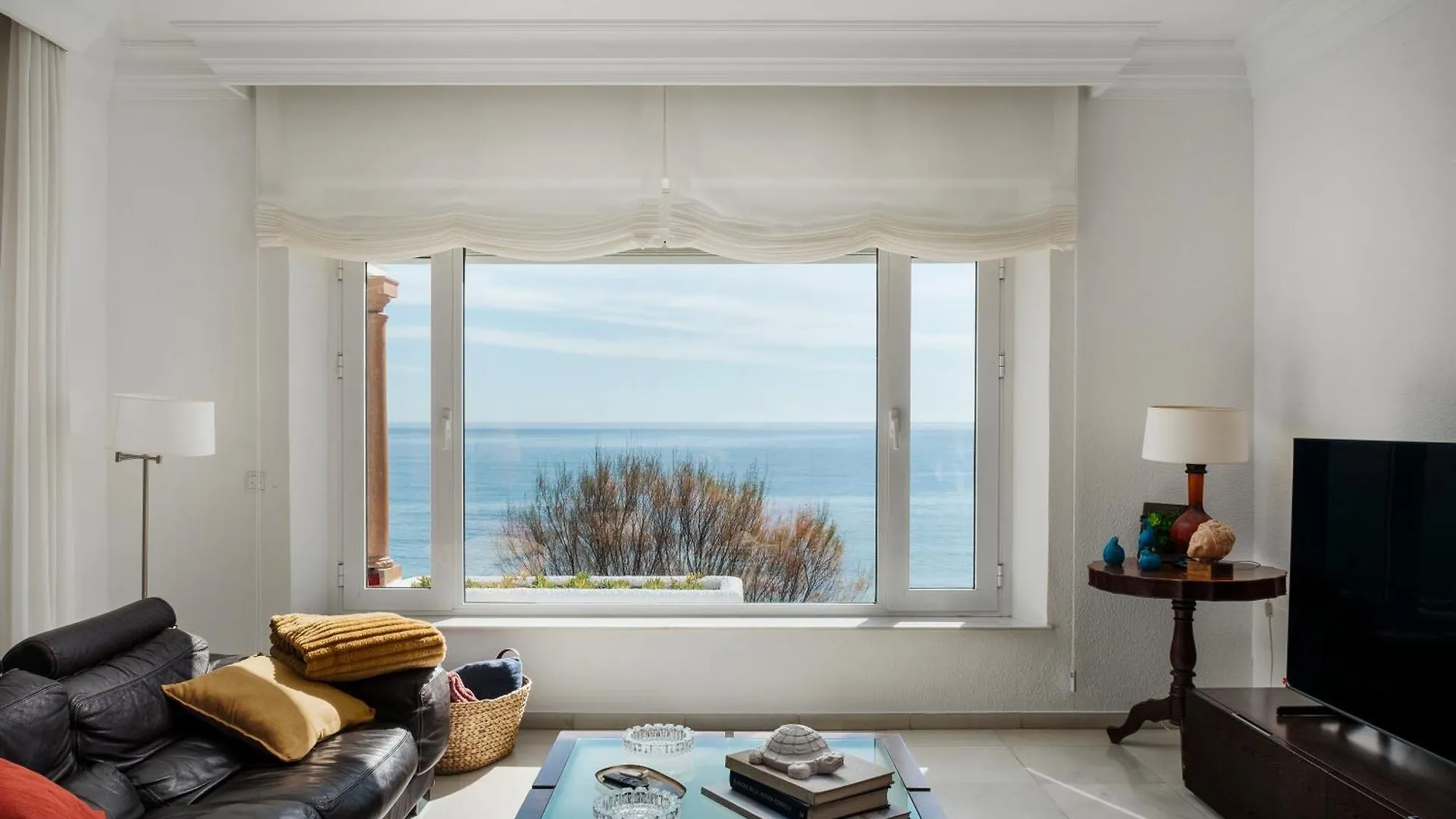 Villa La Dorada El Faro Holiday home