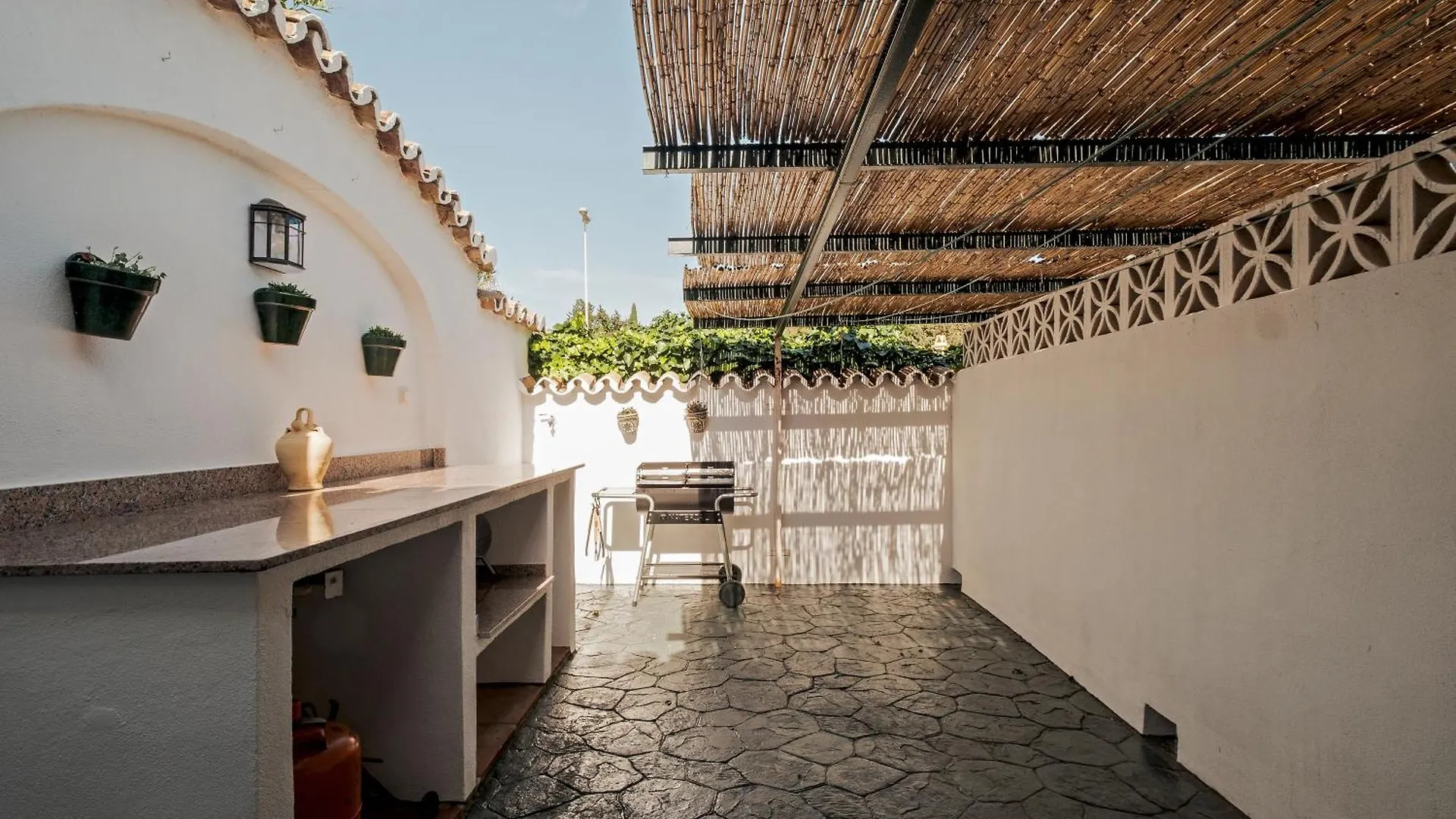 Villa La Dorada El Faro Spain